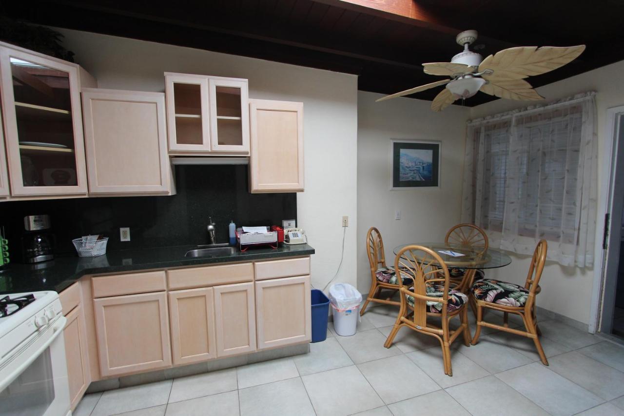 Edgewater Beach Inn & Suites ซานตาครูซ ภายนอก รูปภาพ